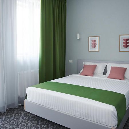 Astra Hotel Călimăneşti Εξωτερικό φωτογραφία
