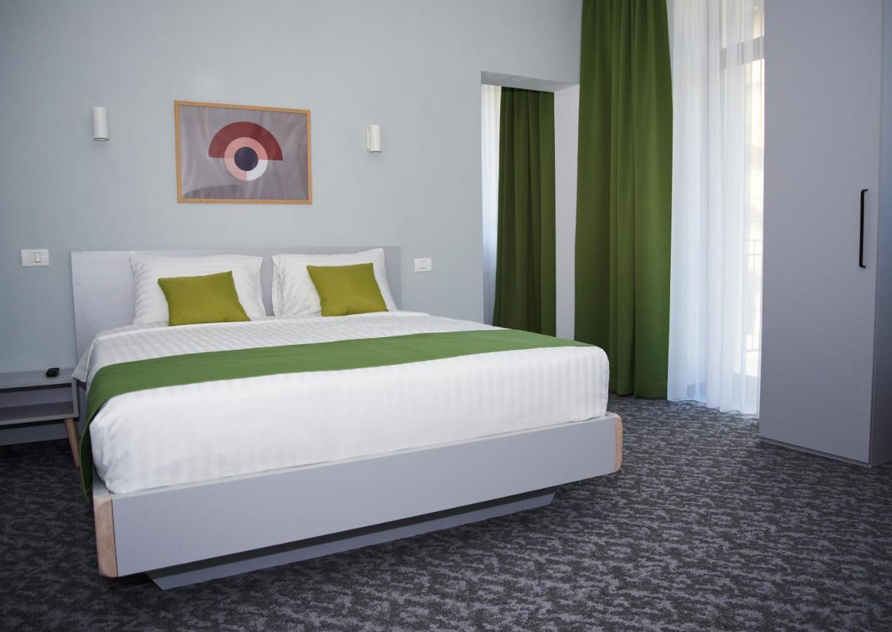 Astra Hotel Călimăneşti Εξωτερικό φωτογραφία