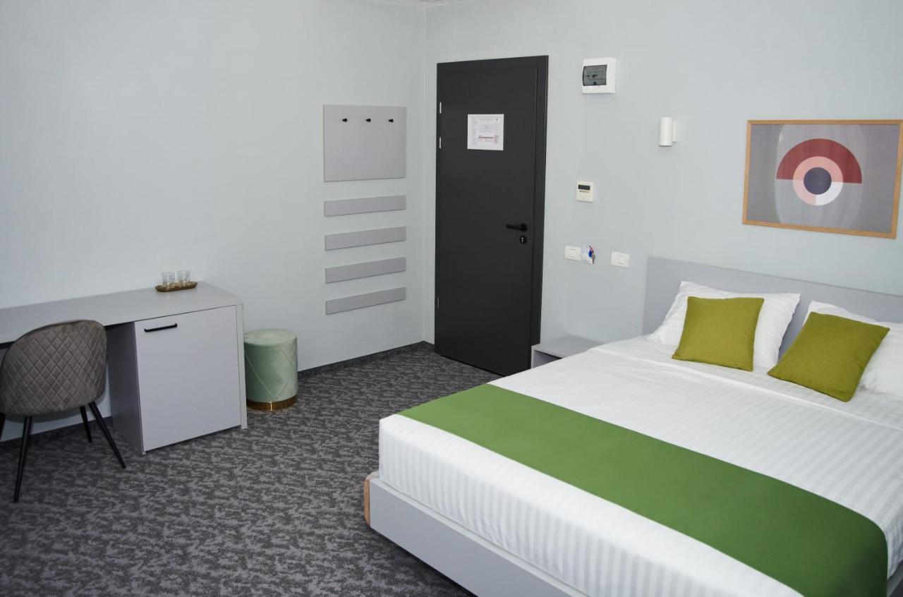 Astra Hotel Călimăneşti Εξωτερικό φωτογραφία