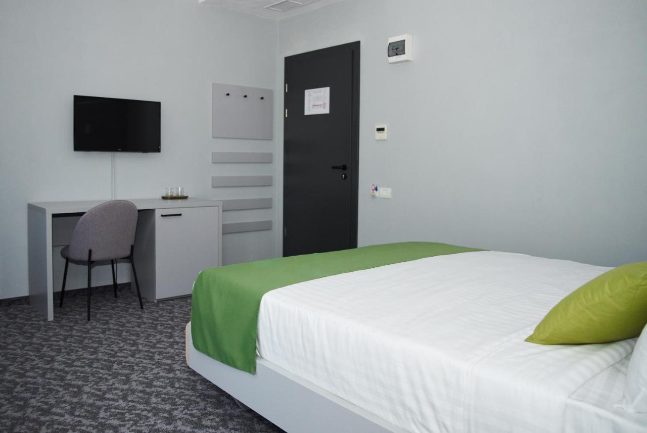 Astra Hotel Călimăneşti Εξωτερικό φωτογραφία
