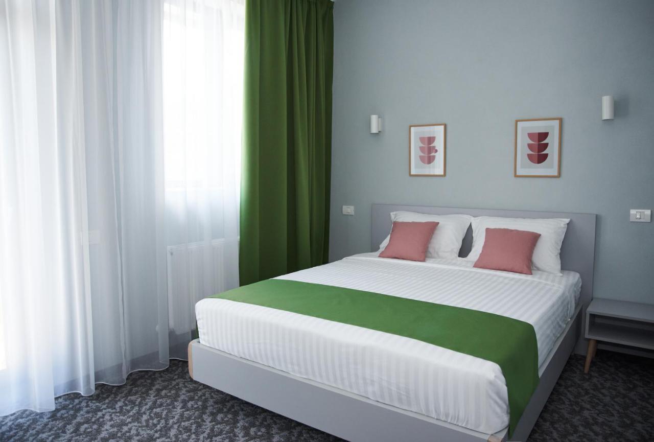 Astra Hotel Călimăneşti Εξωτερικό φωτογραφία